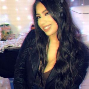 Meet your Posher, Priscilla